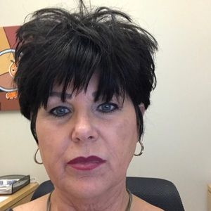 Meet your Posher, Shelly